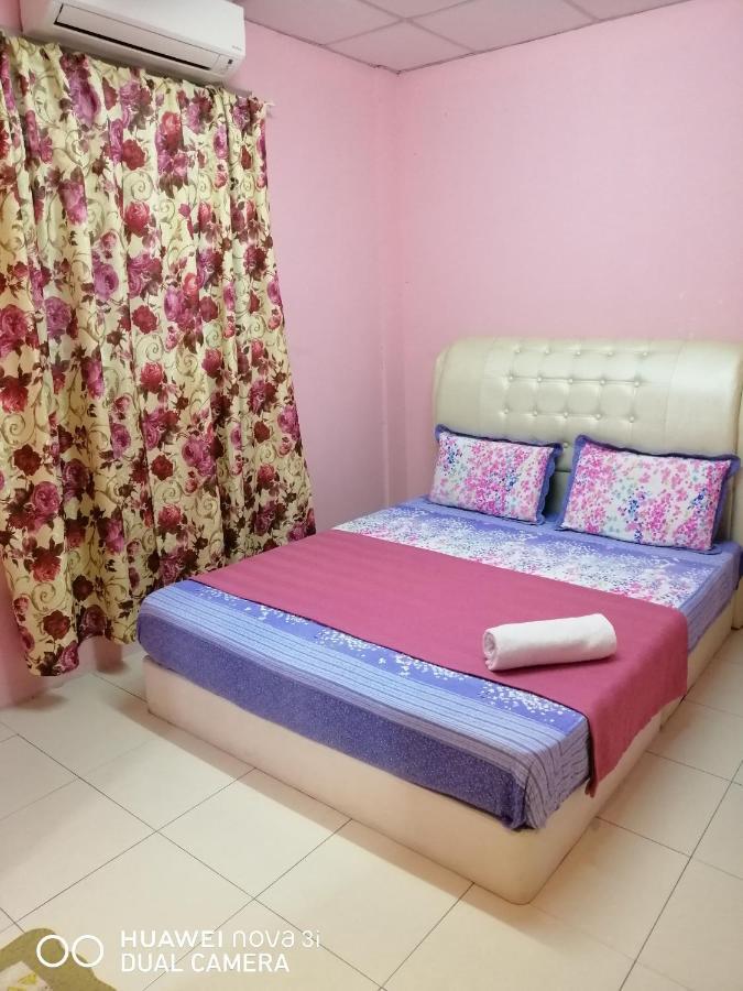 Layla Inn 바투 파핫 외부 사진